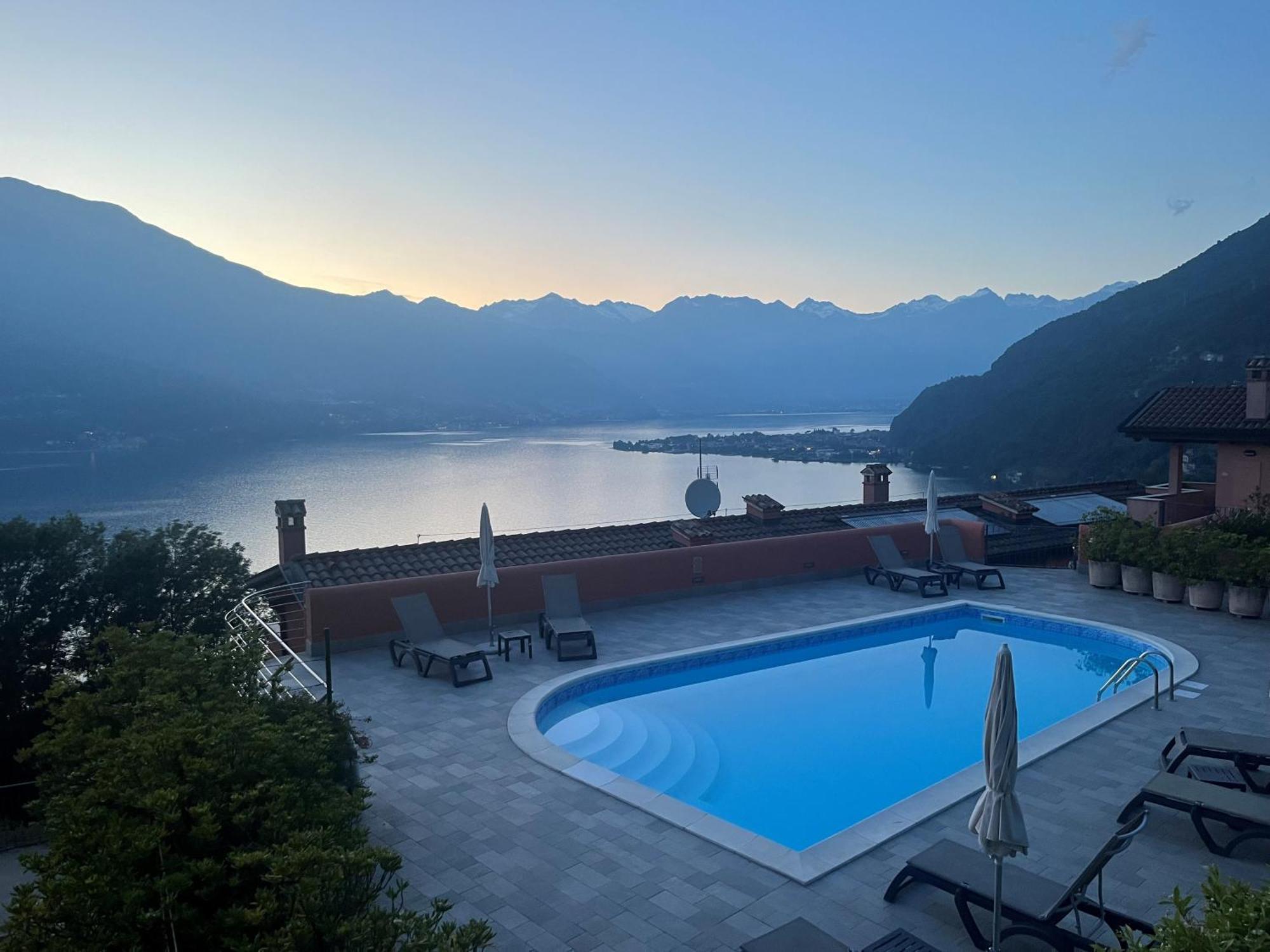 Stunning Apartment- Terrace And Swimming Pool Bellano Eksteriør bilde