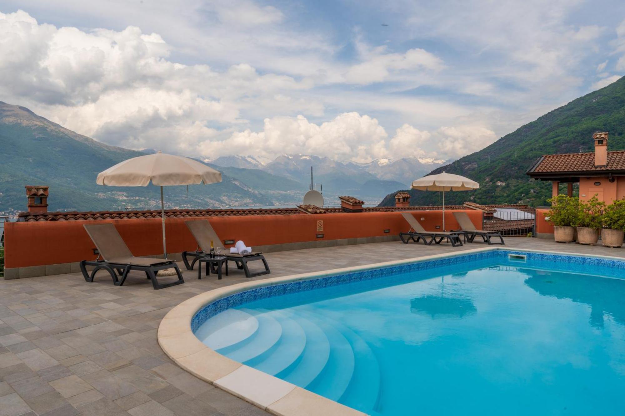 Stunning Apartment- Terrace And Swimming Pool Bellano Eksteriør bilde