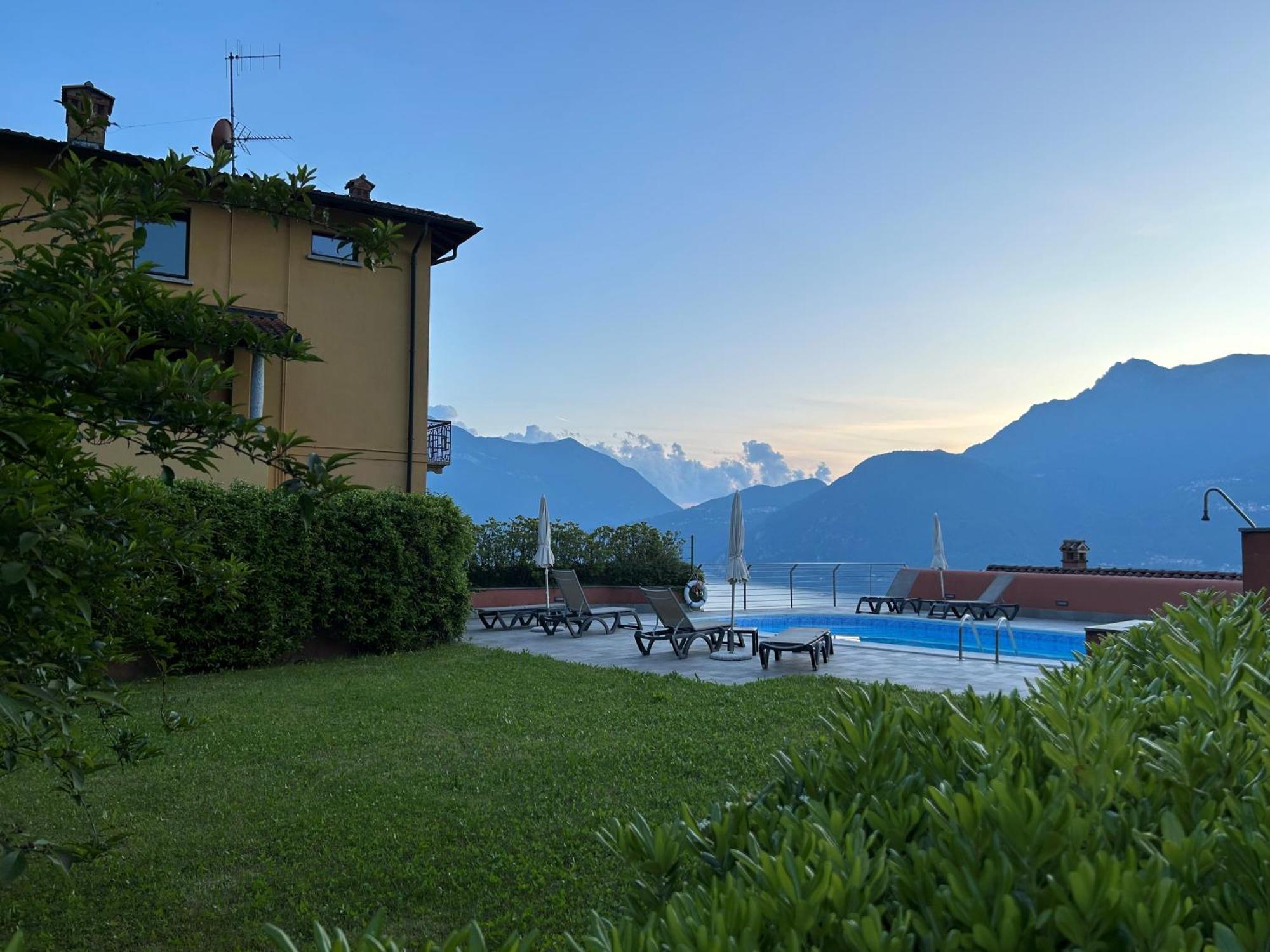 Stunning Apartment- Terrace And Swimming Pool Bellano Eksteriør bilde