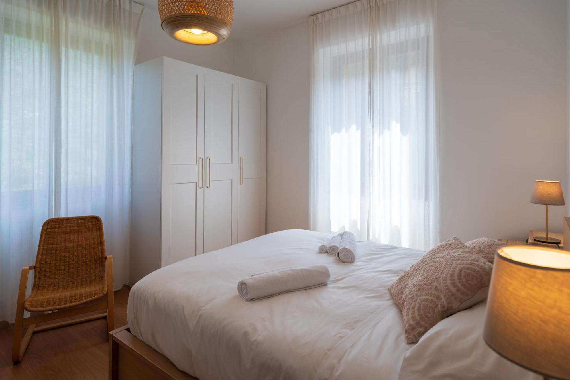 Stunning Apartment- Terrace And Swimming Pool Bellano Eksteriør bilde